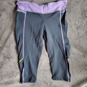Lululemon capris